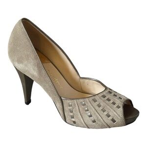 Cole Haan Suede Peep Toe Pumps Size 5.5 Woven Ribbon Vamp Taupe Heels